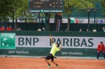 Vasek Pospisil au service (RG 2013)